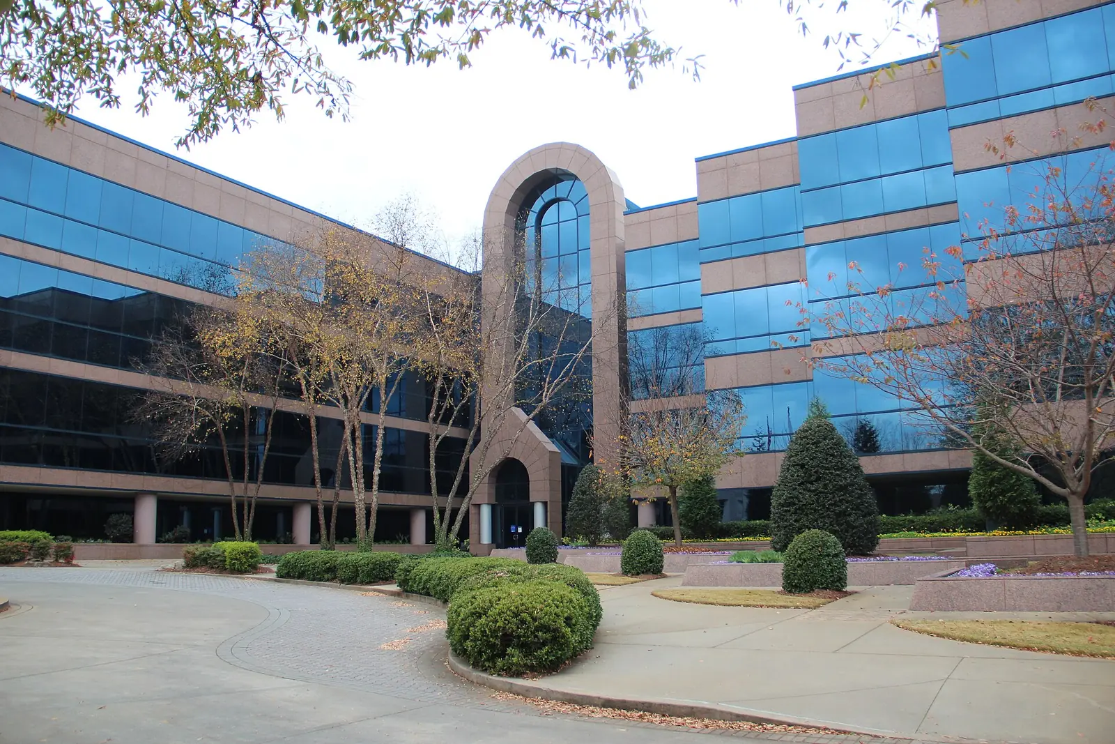 An office building on Johns Creek Parkway in Technology Park